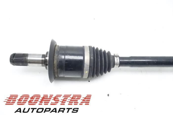 Drive shaft, rear left from a BMW 2 serie (F22) 220i 2.0 Turbo 16V 2014