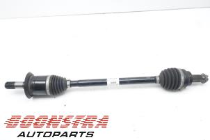 Used Drive shaft, rear left BMW 2 serie (F22) 220i 2.0 Turbo 16V Price € 98,95 Margin scheme offered by Boonstra Autoparts