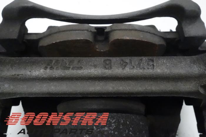 Front brake calliper, left from a Audi Q2 (GAB/GAG) 1.4 TFSI 16V 150 2018