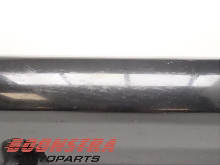 Side skirt, right from a Mercedes-Benz GLE (W166) 350d 3.0 V6 24V BlueTEC 4-Matic 2018