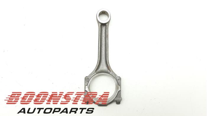 Usagé Bielle Volkswagen Touareg (7LA/7L6) 4.2 V8 40V Prix € 49,95 Règlement à la marge proposé par Boonstra Autoparts