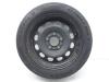 Wheel + tyre from a BMW 1 serie (E87/87N) 118i 16V 2005