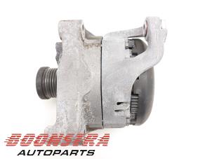 Dynamo van een BMW 3 serie Touring (F31) 320i 2.0 16V 2013