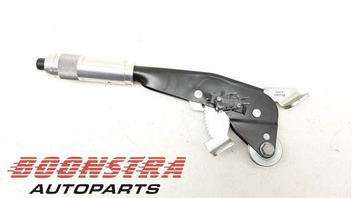 Begagnade Parkeringsbromsspak Morgan Plus Six Pris € 149,95 Marginaltabell erbjuds av Boonstra Autoparts