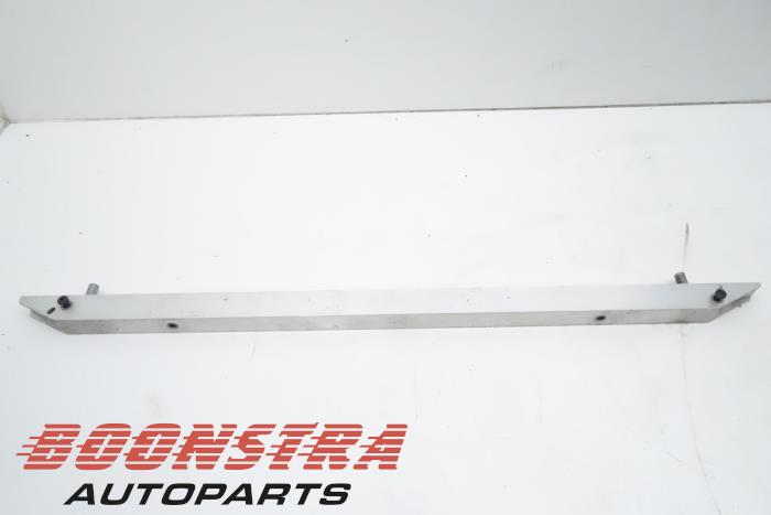 Gebrauchte Radiatorbalken Jaguar I-Pace EV400 AWD Preis € 39,95 Margenregelung angeboten von Boonstra Autoparts