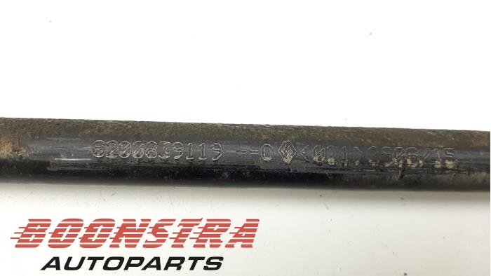 Rear wishbone, left from a Dacia Duster (HS) 1.5 dCi 4x4 2016
