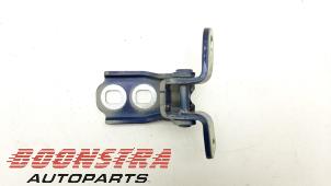 Used Front door hinge, right Opel Adam 1.4 16V Price € 24,95 Margin scheme offered by Boonstra Autoparts