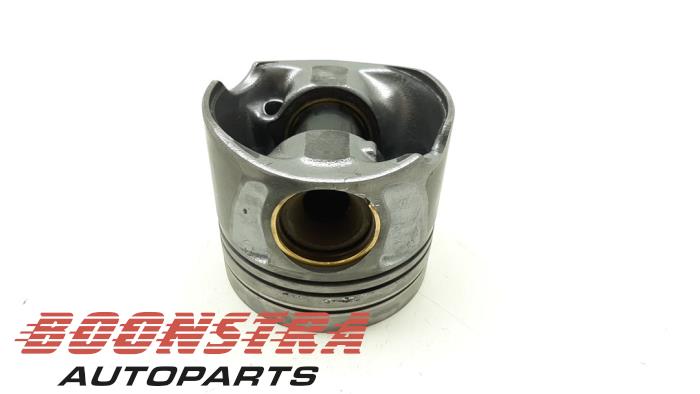 Usagé Piston Audi SQ5 (8RB) 3.0 TDI V6 24V Prix € 118,95 Règlement à la marge proposé par Boonstra Autoparts
