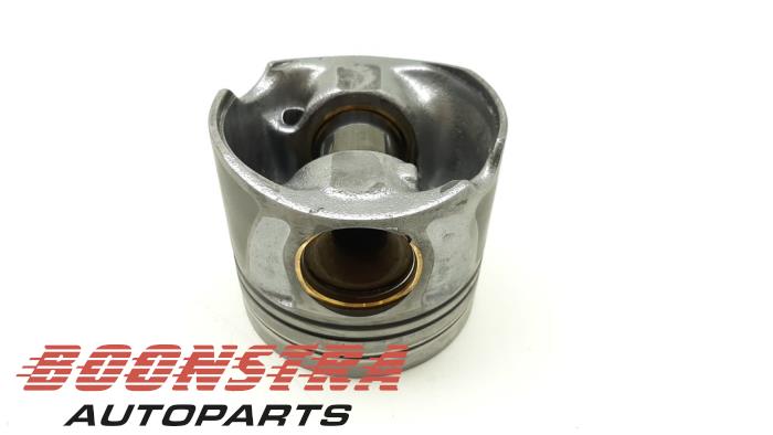 Usagé Piston Audi SQ5 (8RB) 3.0 TDI V6 24V Prix € 118,95 Règlement à la marge proposé par Boonstra Autoparts