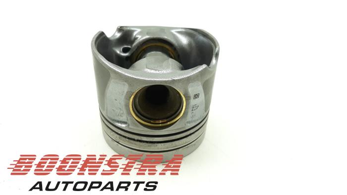 Usagé Piston Audi SQ5 (8RB) 3.0 TDI V6 24V Prix € 118,95 Règlement à la marge proposé par Boonstra Autoparts