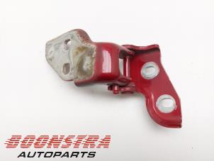 Used Front door hinge, left Fiat Ducato (250) 2.3 D 130 Multijet Price € 29,95 Margin scheme offered by Boonstra Autoparts