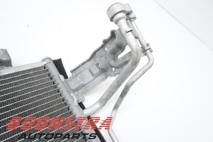 Klima Kondensor van een Mazda 6 SportBreak (GJ/GH/GL) 2.2 SkyActiv-D 150 16V 2018