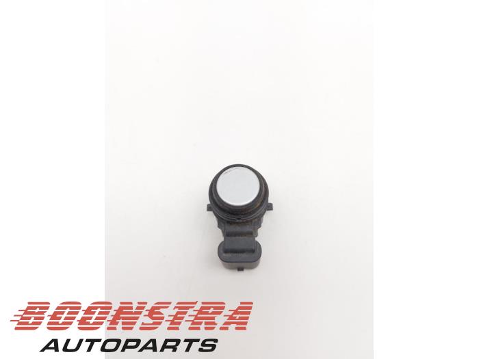 Usados Sensor PDC BMW 2 serie (F22) 220i 2.0 Turbo 16V Precio € 24,95 Norma de margen ofrecido por Boonstra Autoparts