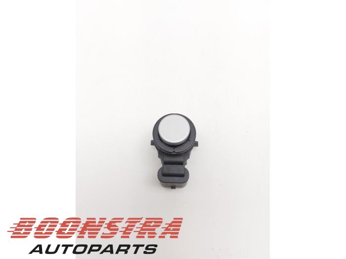 Usados Sensor PDC BMW 2 serie (F22) 220i 2.0 Turbo 16V Precio € 24,95 Norma de margen ofrecido por Boonstra Autoparts