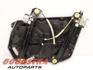 Used Window mechanism 4-door, front left Mercedes CLS (C257) 450 EQ Boost 3.0 24V 4-Matic Price € 29,95 Margin scheme offered by Boonstra Autoparts