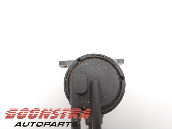Vacuum valve from a Fiat Ducato (250) 2.3 D 130 Multijet 2011