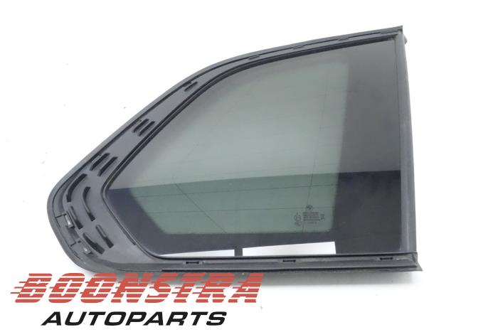 Usados Ventanilla triangular derecha detrás BMW X5 (G05) xDrive 40i 3.0 24V Precio € 99,95 Norma de margen ofrecido por Boonstra Autoparts