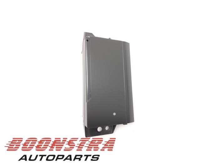 Używane Panel obslugi radia Landrover Range Rover IV (LG) 4.4 SDV8 32V Cena € 48,95 Procedura marży oferowane przez Boonstra Autoparts