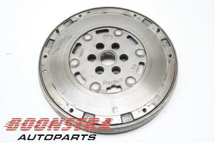 Used Dual mass flywheel Peugeot 208 II (UB/UH/UP) 1.2 Vti 12V PureTech 100 Price € 160,95 Margin scheme offered by Boonstra Autoparts