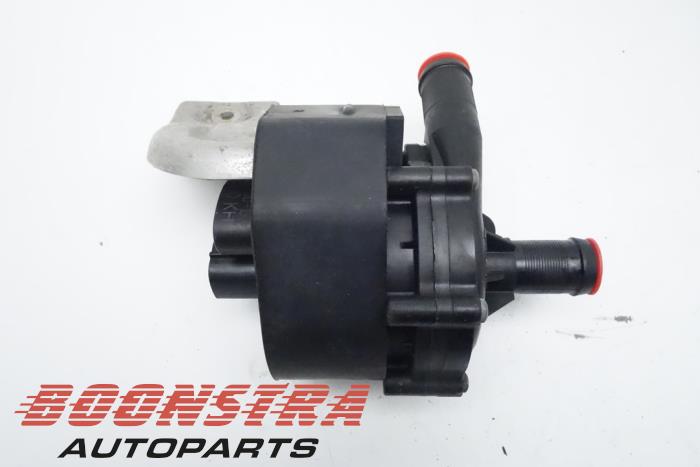 Begagnade Extra vattenpump Tesla Model X 100D Pris € 98,95 Marginaltabell erbjuds av Boonstra Autoparts