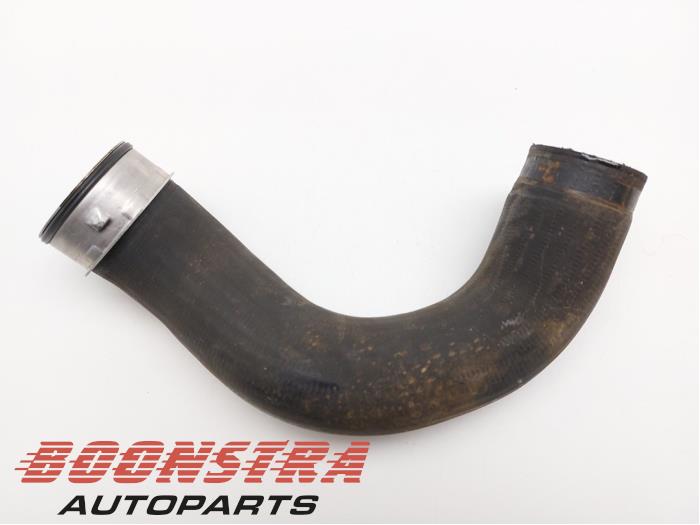 Gebrauchte Intercooler Schlauch Volkswagen Tiguan (5N1/2) 2.0 TDI 16V 4Motion Preis € 24,95 Margenregelung angeboten von Boonstra Autoparts