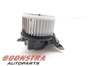 Used Heating and ventilation fan motor Opel Combo 2.0 CDTI 16V Price € 42,29 Inclusive VAT offered by Boonstra Autoparts