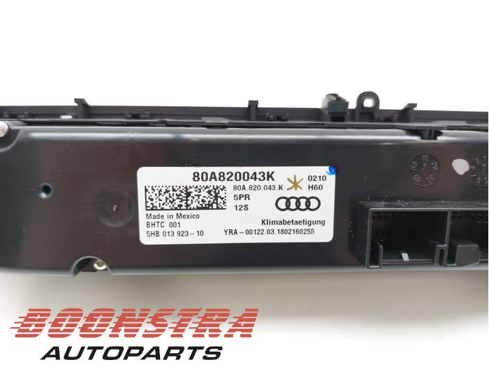 Panel de control de calefacción de un Audi Q5 (FYB/FYG) 3.0 TDI V6 24V Quattro 2018