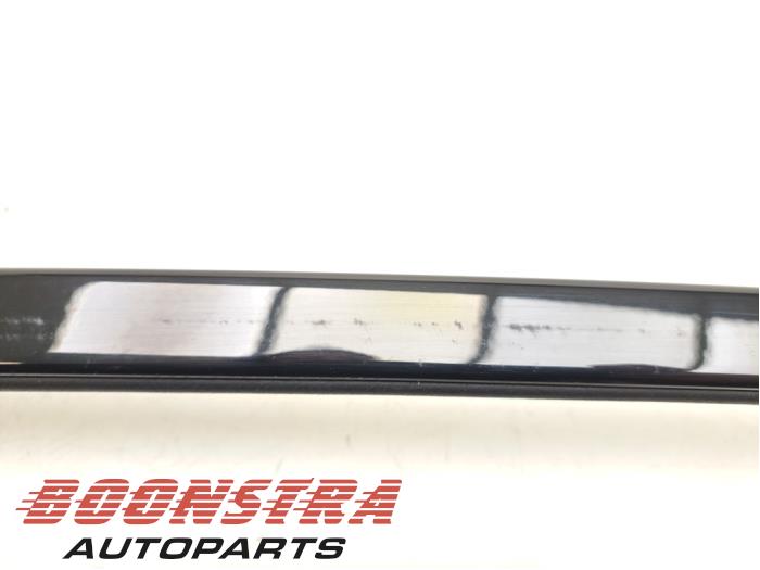 Door strip BMW 2 serie 218i 1.5 TwinPower Turbo 12V - 51767284415 