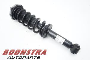 Used Rear shock absorber rod, right BMW X3 (G01) xDrive 30e 2.0 TwinPower Turbo 16V Price € 54,95 Margin scheme offered by Boonstra Autoparts