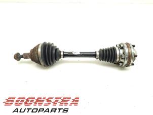 Used Front drive shaft, left Volkswagen Golf VI (5K1) 2.0 GTI 16V Price € 24,95 Margin scheme offered by Boonstra Autoparts