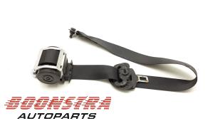 Used Front seatbelt, left BMW 5 serie (E60) 530d 24V Price € 24,95 Margin scheme offered by Boonstra Autoparts