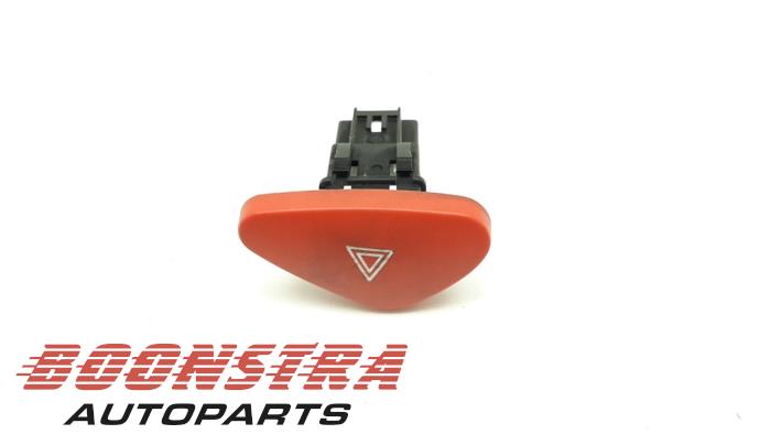 Usados Interruptor Iveco Diversos Precio € 30,19 IVA incluido ofrecido por Boonstra Autoparts