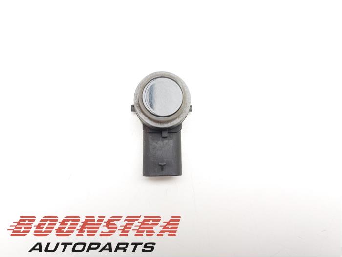 Usados Sensor PDC Opel Astra K Sports Tourer 1.6 CDTI 136 16V Precio € 24,95 Norma de margen ofrecido por Boonstra Autoparts