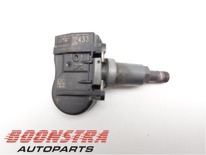 Gebrauchte Reifendrucksensor Tesla Model 3 Long Range 72kWh Preis € 39,95 Margenregelung angeboten von Boonstra Autoparts