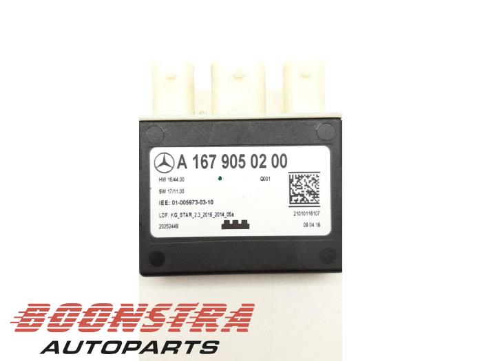 Module (miscellaneous) from a Mercedes-Benz CLS (C257) 450 EQ Boost 3.0 24V 4-Matic 2018