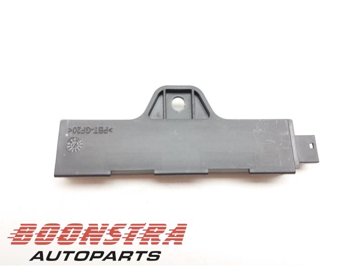 Keyless entry antenna BMW 1 serie M140i 3.0 24V - 65209220832 VOGT 