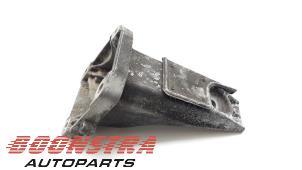 Used Engine mount BMW 6 serie (E63) M6 V10 40V Price € 24,95 Margin scheme offered by Boonstra Autoparts