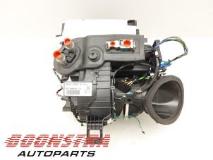 Used Heater housing Peugeot 208 II (UB/UH/UP) 1.2 Vti 12V PureTech 100 Price € 249,95 Margin scheme offered by Boonstra Autoparts