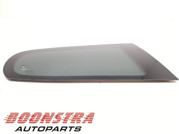 Usados Ventanilla detrás Peugeot 108 1.0 12V Precio € 44,95 Norma de margen ofrecido por Boonstra Autoparts