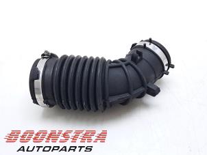 Used Air intake hose Renault Clio IV Estate/Grandtour (7R) 1.5 Energy dCi 90 FAP Price € 24,95 Margin scheme offered by Boonstra Autoparts