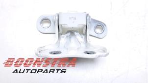 Used Rear door hinge, right Kia Picanto (JA) 1.0 DPi 12V Price € 24,95 Margin scheme offered by Boonstra Autoparts