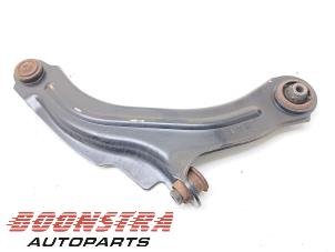 Used Front wishbone, left Renault Clio IV Estate/Grandtour (7R) 1.5 Energy dCi 90 FAP Price € 24,95 Margin scheme offered by Boonstra Autoparts