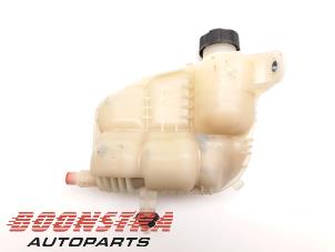 Używane Zbiornik rozprezny Mini Mini (F55) 1.5 12V One D Cena € 24,95 Procedura marży oferowane przez Boonstra Autoparts