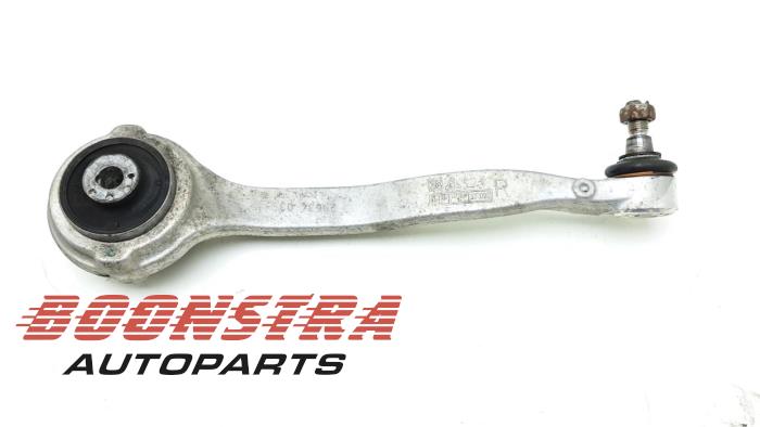 Front wishbone, right Mercedes C-Klasse AMG 6.2 C-63 AMG V8 32V - 2963403