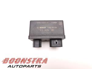 Used Glow plug relay Landrover Range Rover IV (LG) 4.4 SDV8 32V Price € 24,95 Margin scheme offered by Boonstra Autoparts