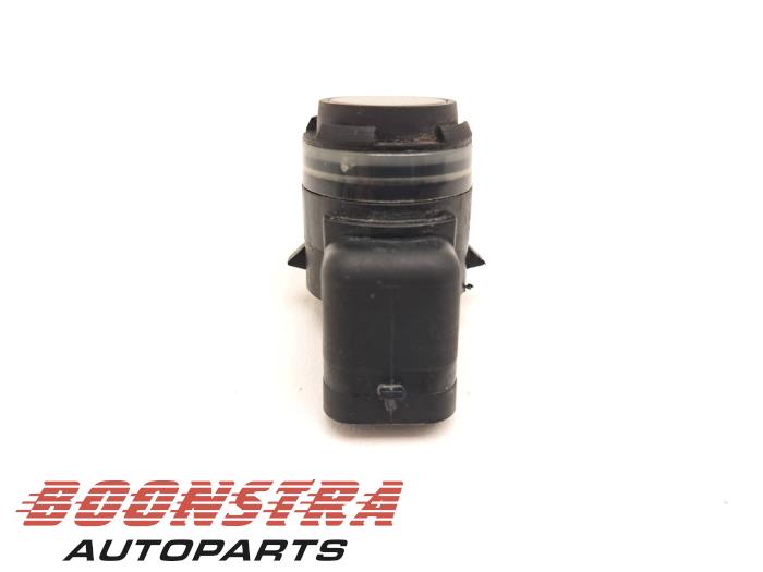 Begagnade Parkeringssensor Skoda Octavia Combi (5EAC) 1.4 TSI 16V Pris € 24,95 Marginaltabell erbjuds av Boonstra Autoparts