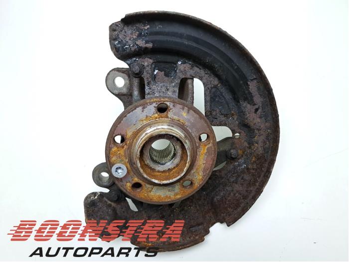 Knuckle, front left from a Volvo V60 I (FW/GW) 1.6 T3 16V 2015