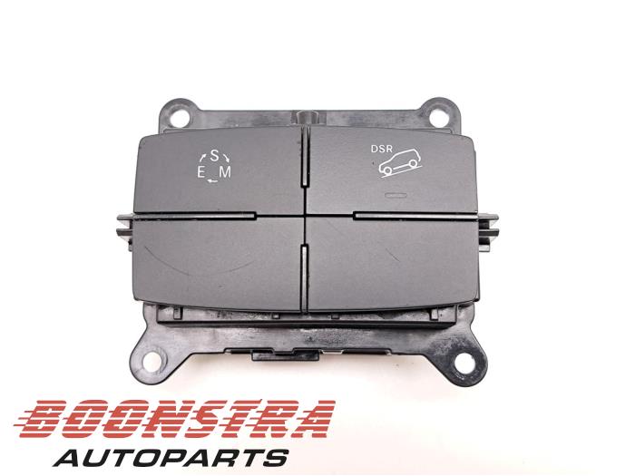 Używane Przelacznik Mercedes ML III (166) 2.1 ML-250 CDI 16V BlueTEC 4-Matic Cena € 59,95 Procedura marży oferowane przez Boonstra Autoparts