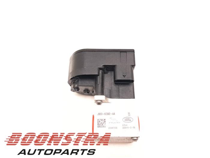 Begagnade Trycksensor, luftkonditionering Jaguar I-Pace EV400 AWD Pris € 99,95 Marginaltabell erbjuds av Boonstra Autoparts
