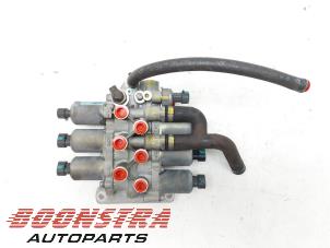 Used Hydraulic valve unit Ferrari 599 Fiorano 6.0 V12 48V GTB Price € 1.599,95 Margin scheme offered by Boonstra Autoparts